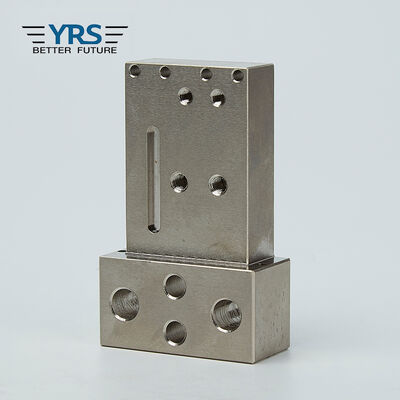 SKD61 মেটাল CNC মিলিং মেশিনিং যন্ত্রাংশ সহনশীলতা 0.02 মিমি টেকসই